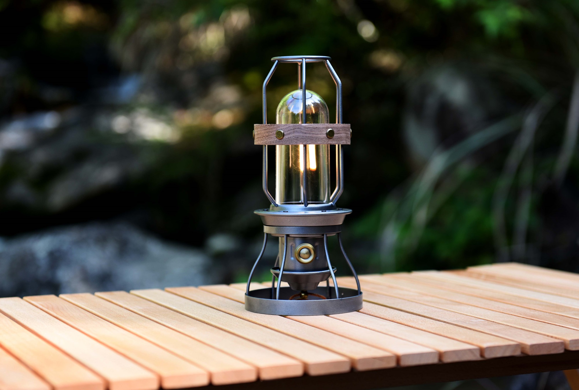 Comet Grey color camping lantern - Image 2