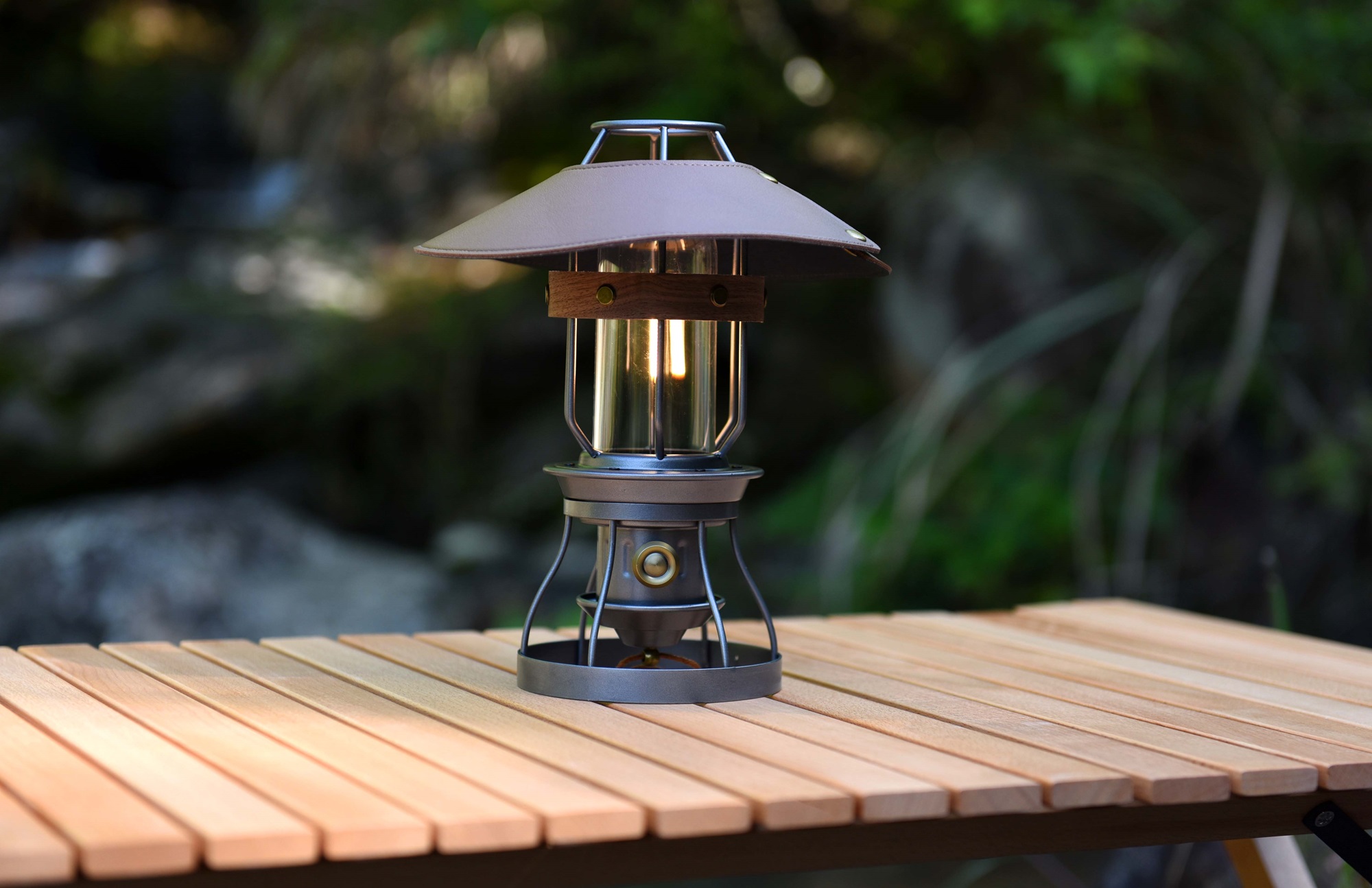 Comet Grey color camping lantern - Image 5